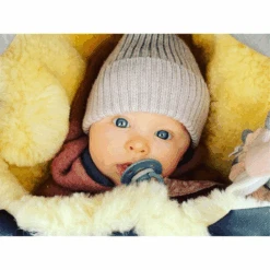 Lille Toni Babymütze Emma Merinowolle -Little Pippa Verkäufe lille toni babymuetze emma merinowolle 42