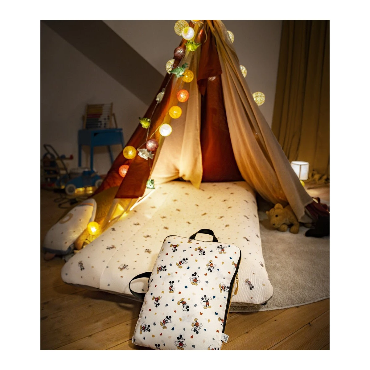 Stokke CloudSleeper Disney Edition JetKids Das Aufblasbare Kinderbett 1 Stokke CloudSleeper Disney Edition JetKids Das Aufblasbare Kinderbett