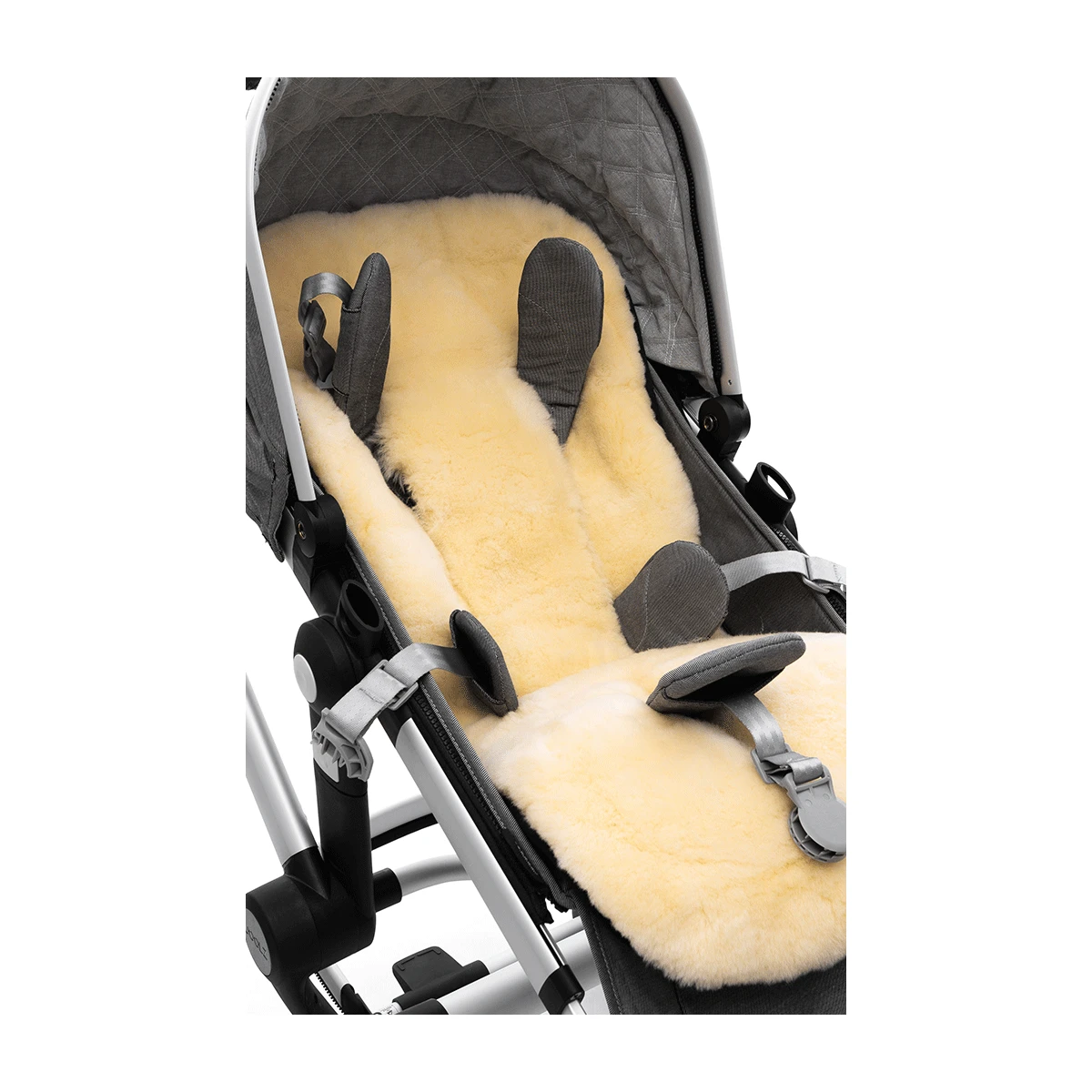 Werner Christ Lammfell - Kinderwageneinlage Star 3 Werner Christ Lammfell - Kinderwageneinlage Star – Bild 3